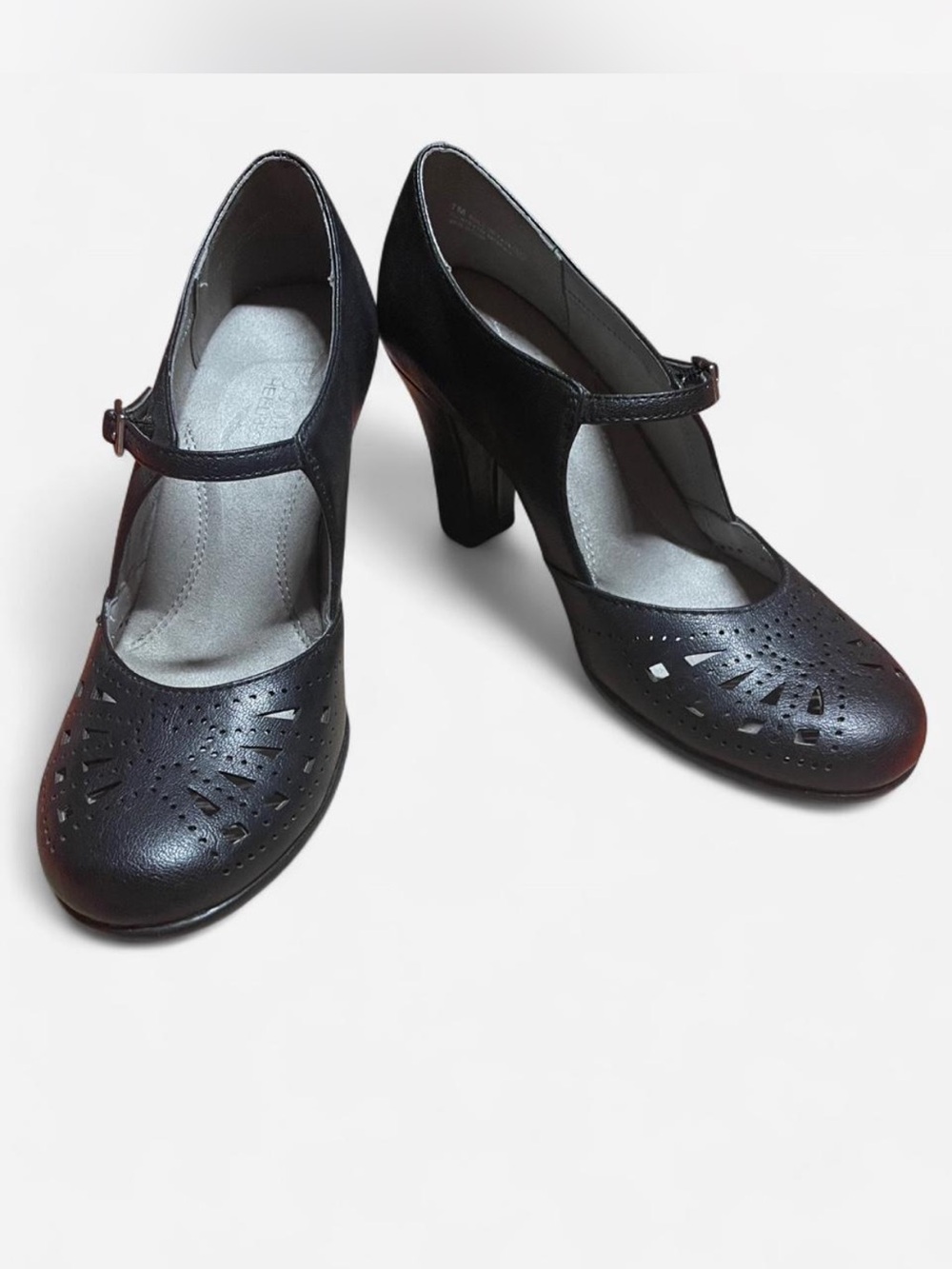 AEROSOLES Black Mary Jane Block Heel Pumps